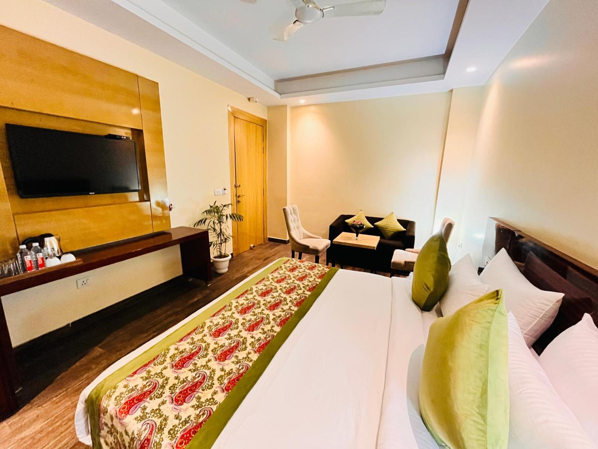 Hotel Banz Near Indira Gandhi Airport Delhi نيودلهي المظهر الخارجي الصورة