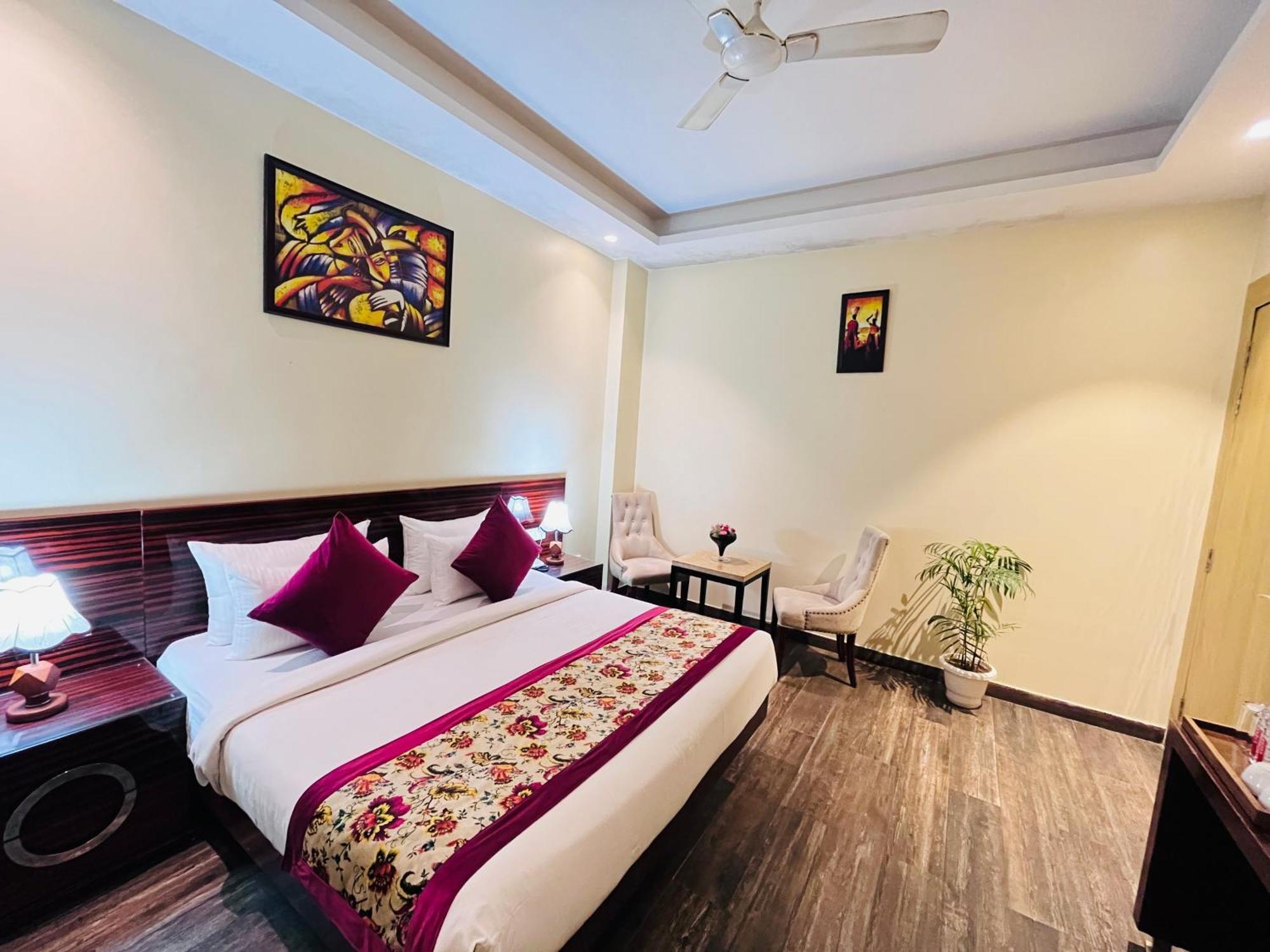 Hotel Banz Near Indira Gandhi Airport Delhi نيودلهي المظهر الخارجي الصورة