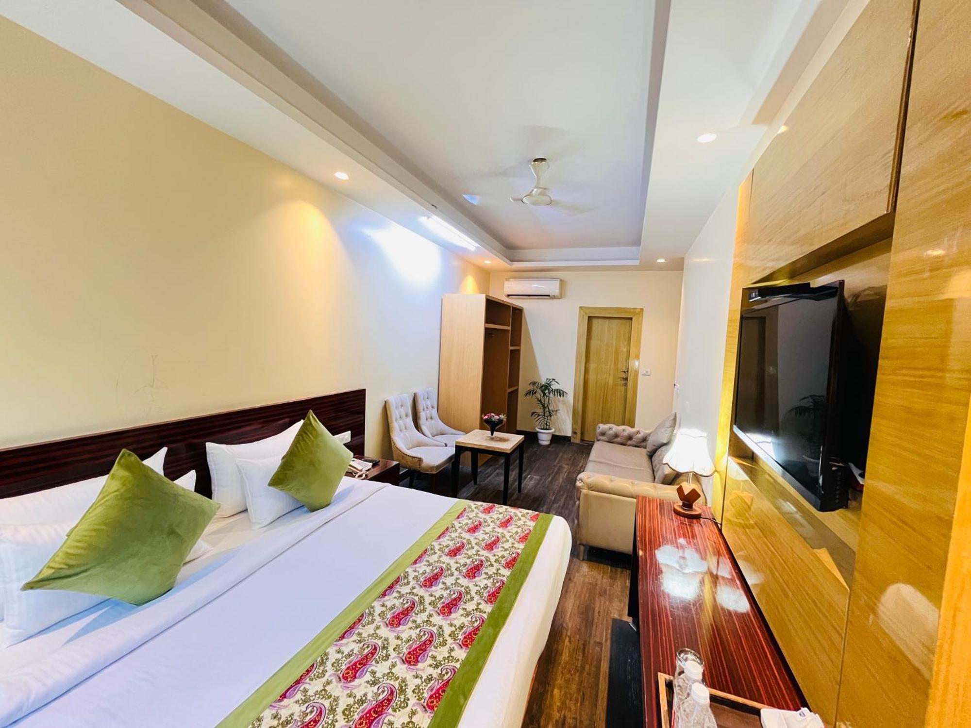Hotel Banz Near Indira Gandhi Airport Delhi نيودلهي المظهر الخارجي الصورة