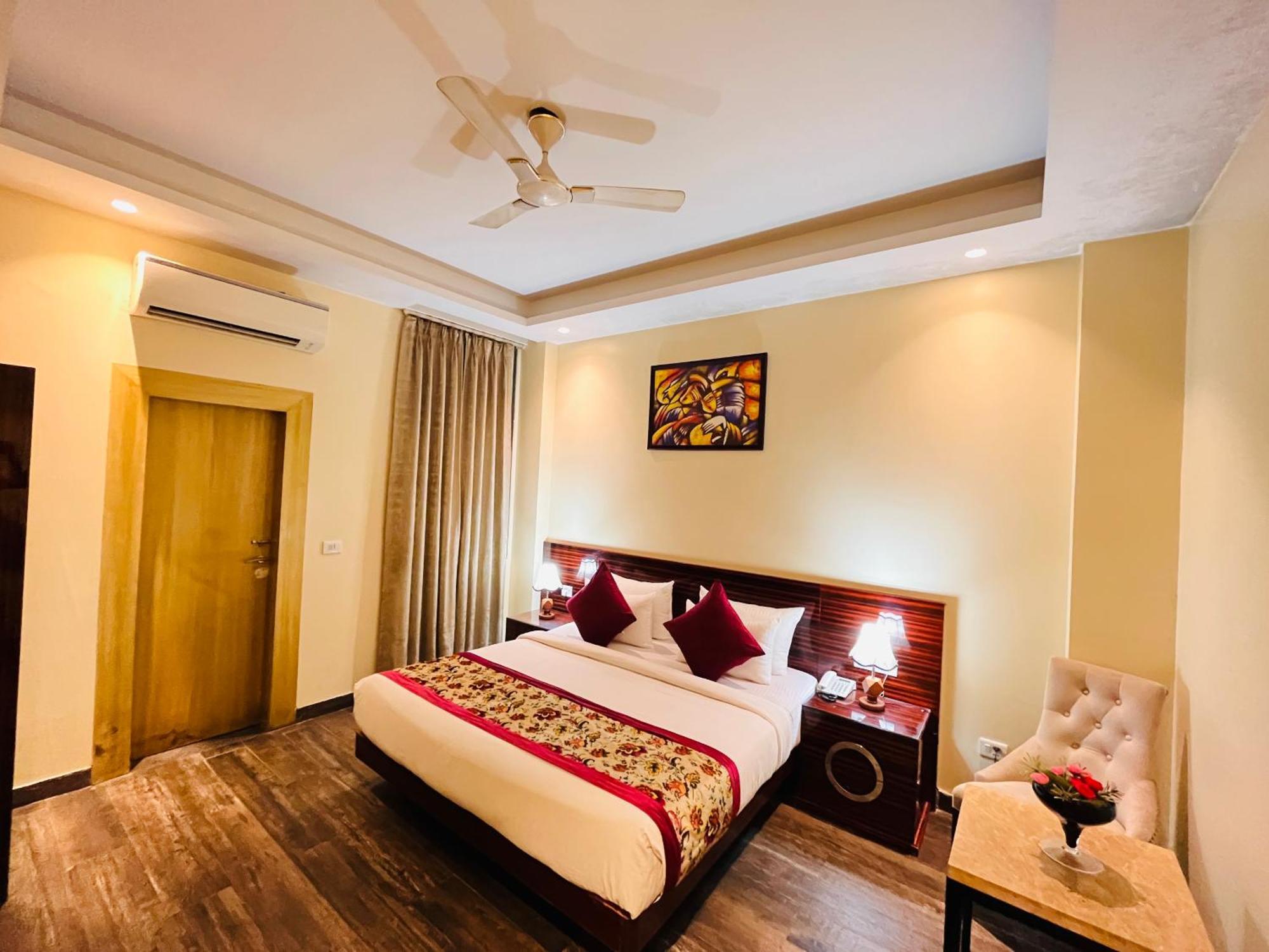 Hotel Banz Near Indira Gandhi Airport Delhi نيودلهي المظهر الخارجي الصورة