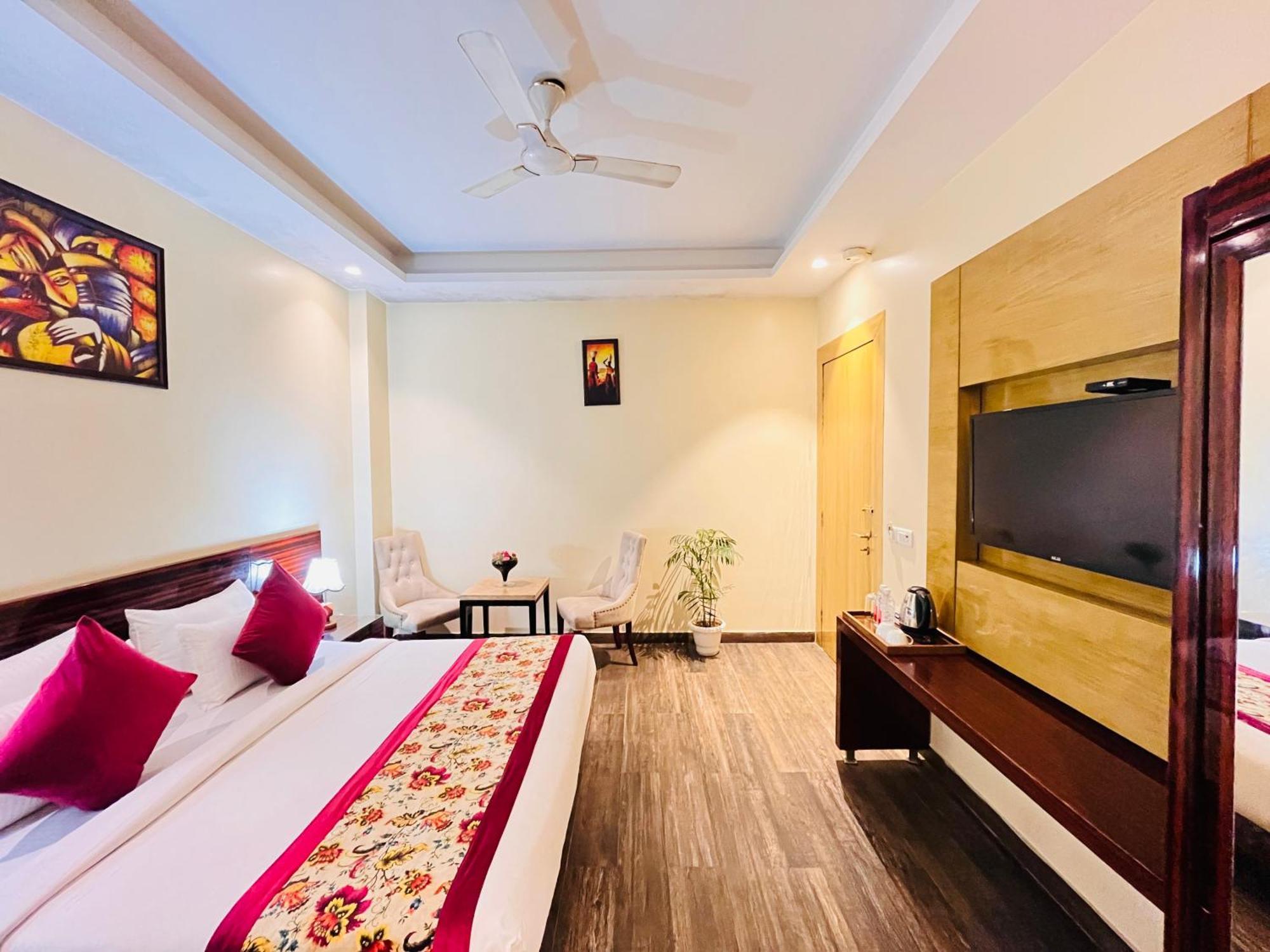 Hotel Banz Near Indira Gandhi Airport Delhi نيودلهي المظهر الخارجي الصورة