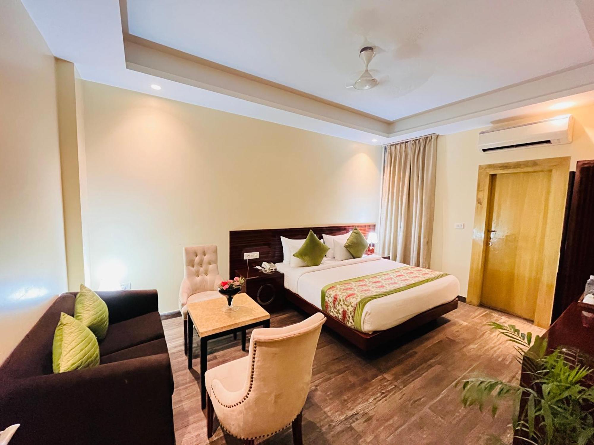 Hotel Banz Near Indira Gandhi Airport Delhi نيودلهي المظهر الخارجي الصورة