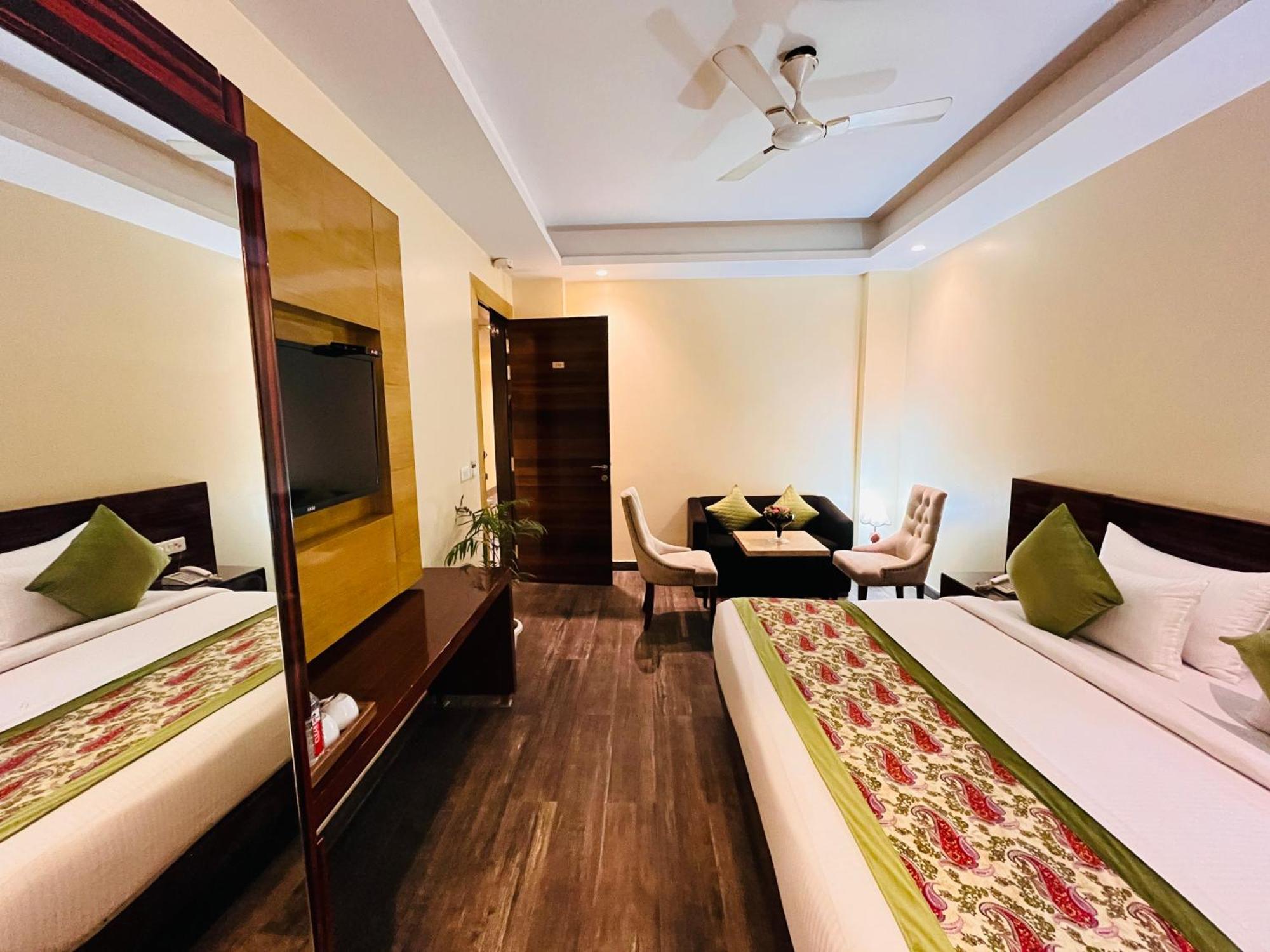 Hotel Banz Near Indira Gandhi Airport Delhi نيودلهي المظهر الخارجي الصورة