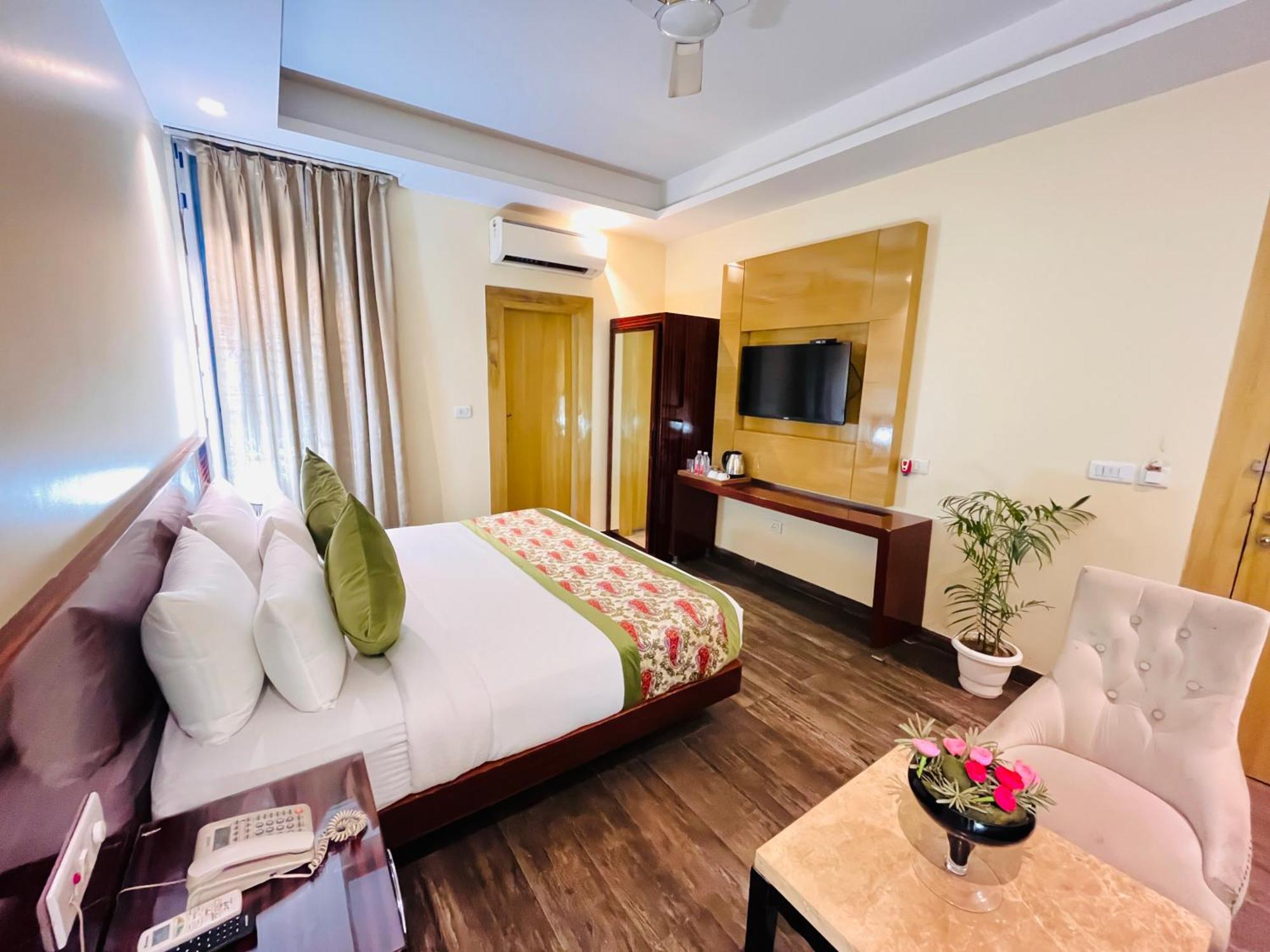Hotel Banz Near Indira Gandhi Airport Delhi نيودلهي المظهر الخارجي الصورة